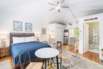 A Quiet Lad: Adorable studio suite with kitchenette and full bathroom
